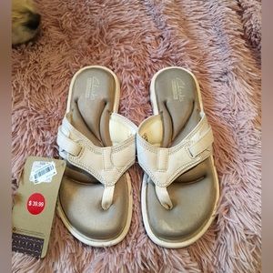 Clarks Breeze Sea Flip Flops